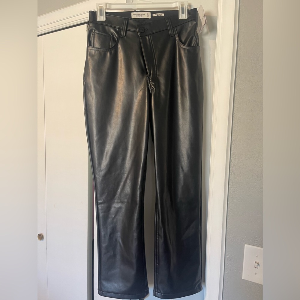 Abercrombie Brand new w tags